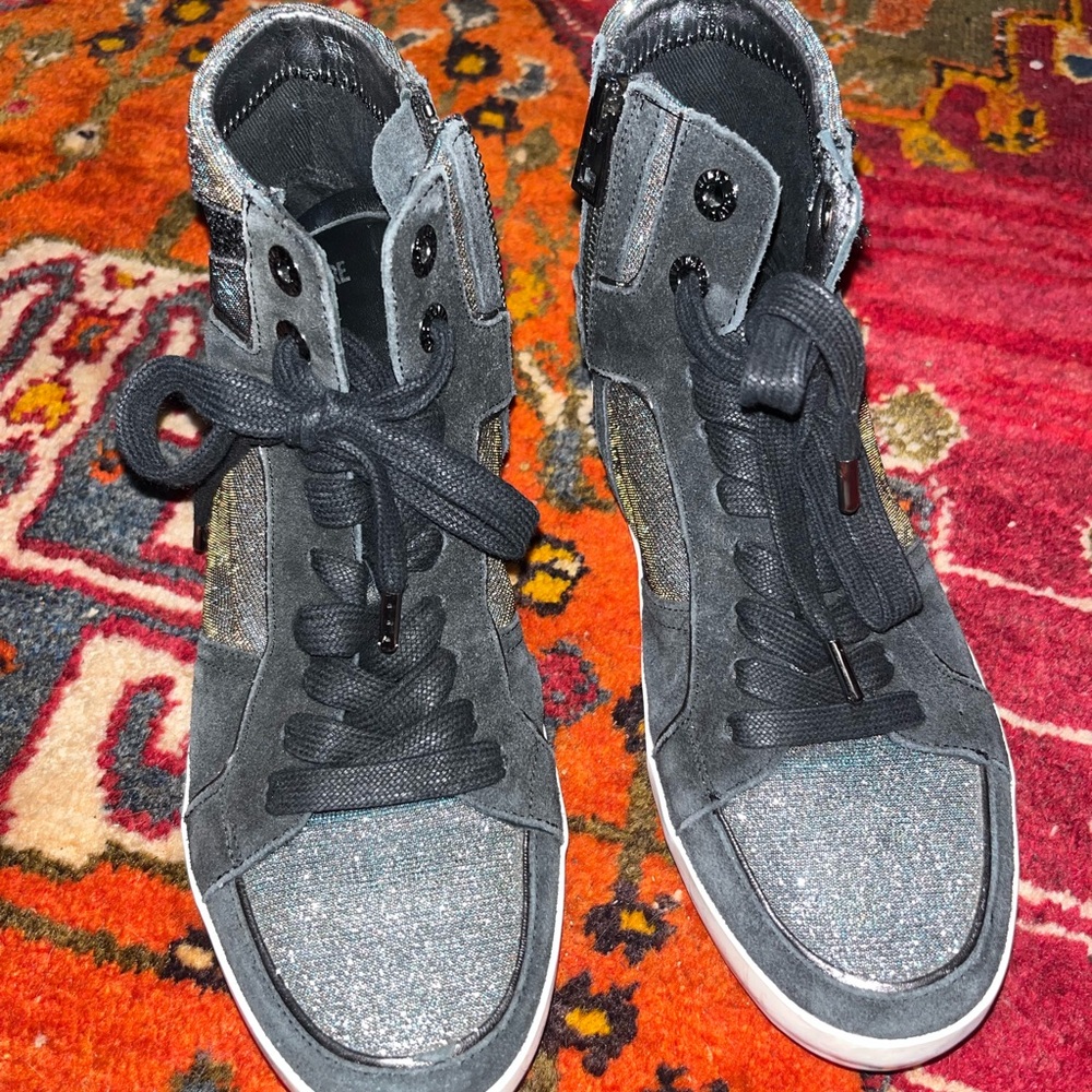 Zadig & Voltaire Black and Silver Glitter Sneakers - Picture 2 of 11